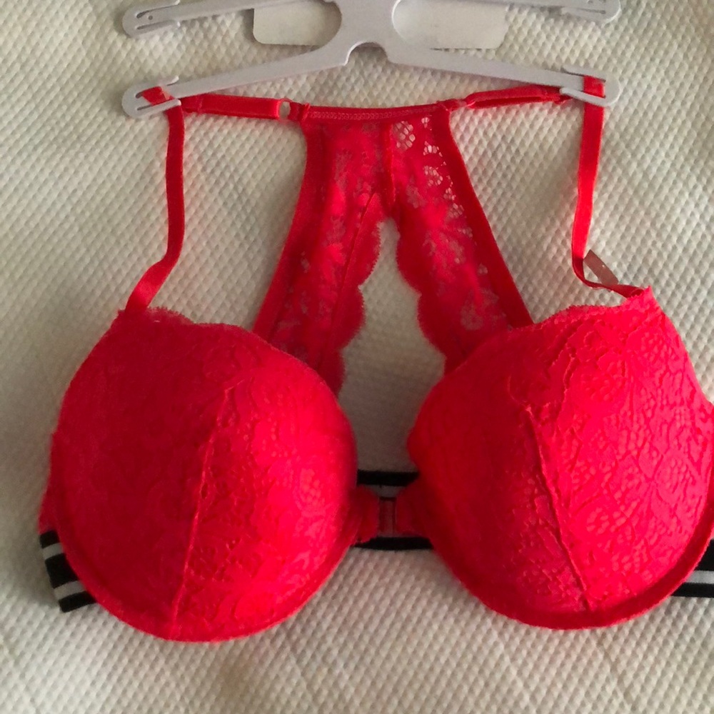 Bebe bra